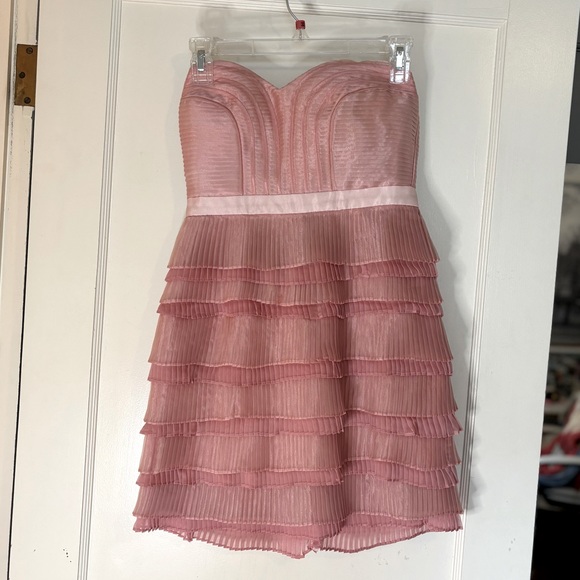 💗 Pink Strapless Mini ModCloth Dress - Minuet Brand - Picture 3 of 9